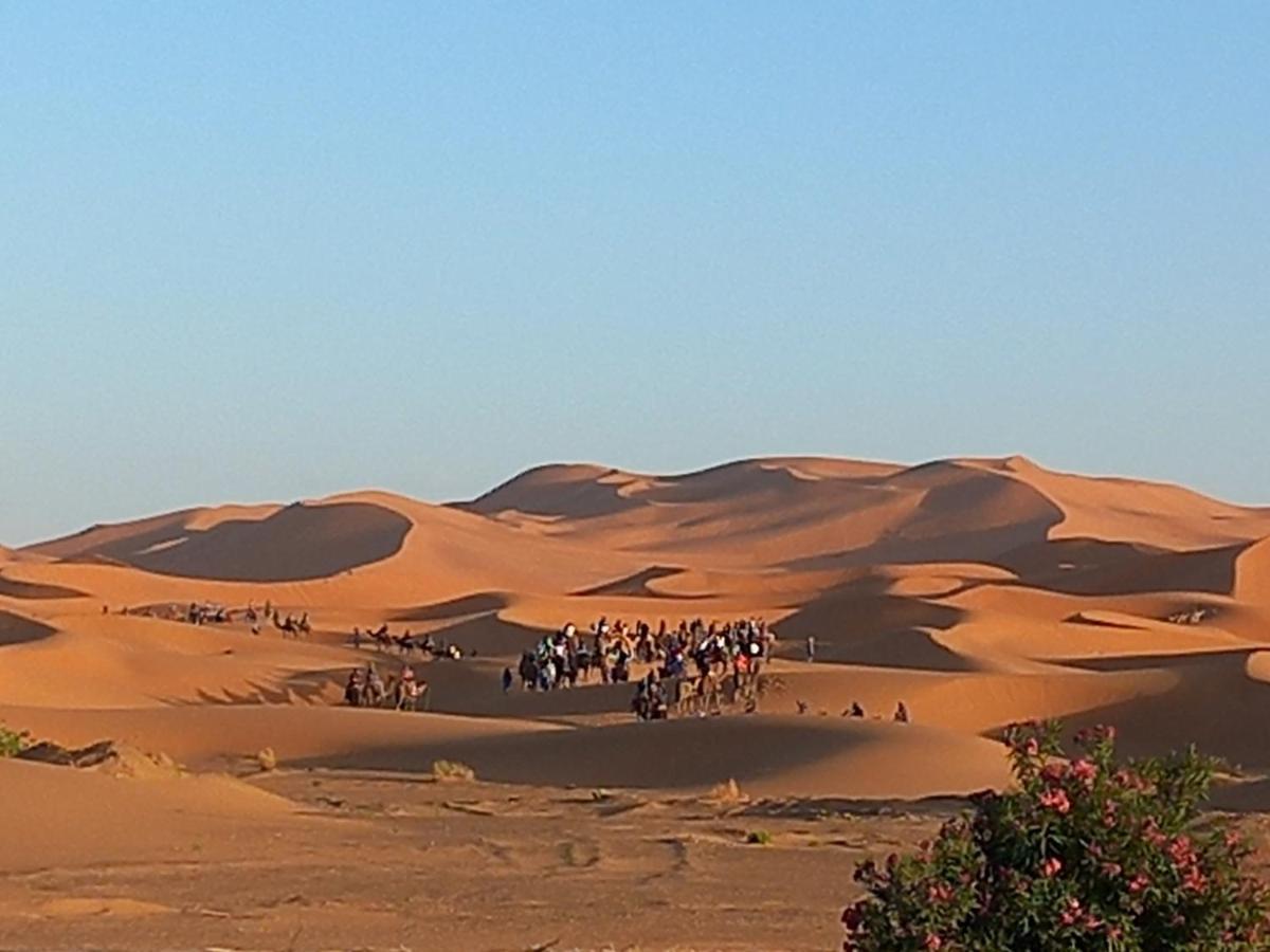 Hotel Etoile Des Dunes Merzouga Buitenkant foto